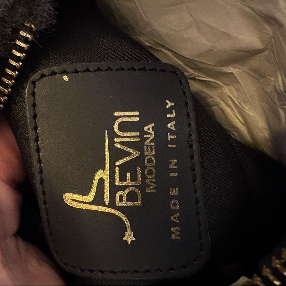 Bevini Modena Fur Wristlet – Made in Italy – NWT - Picture 7 of 13